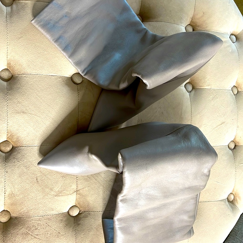 New Over the knee leather boots. They have never been worn.